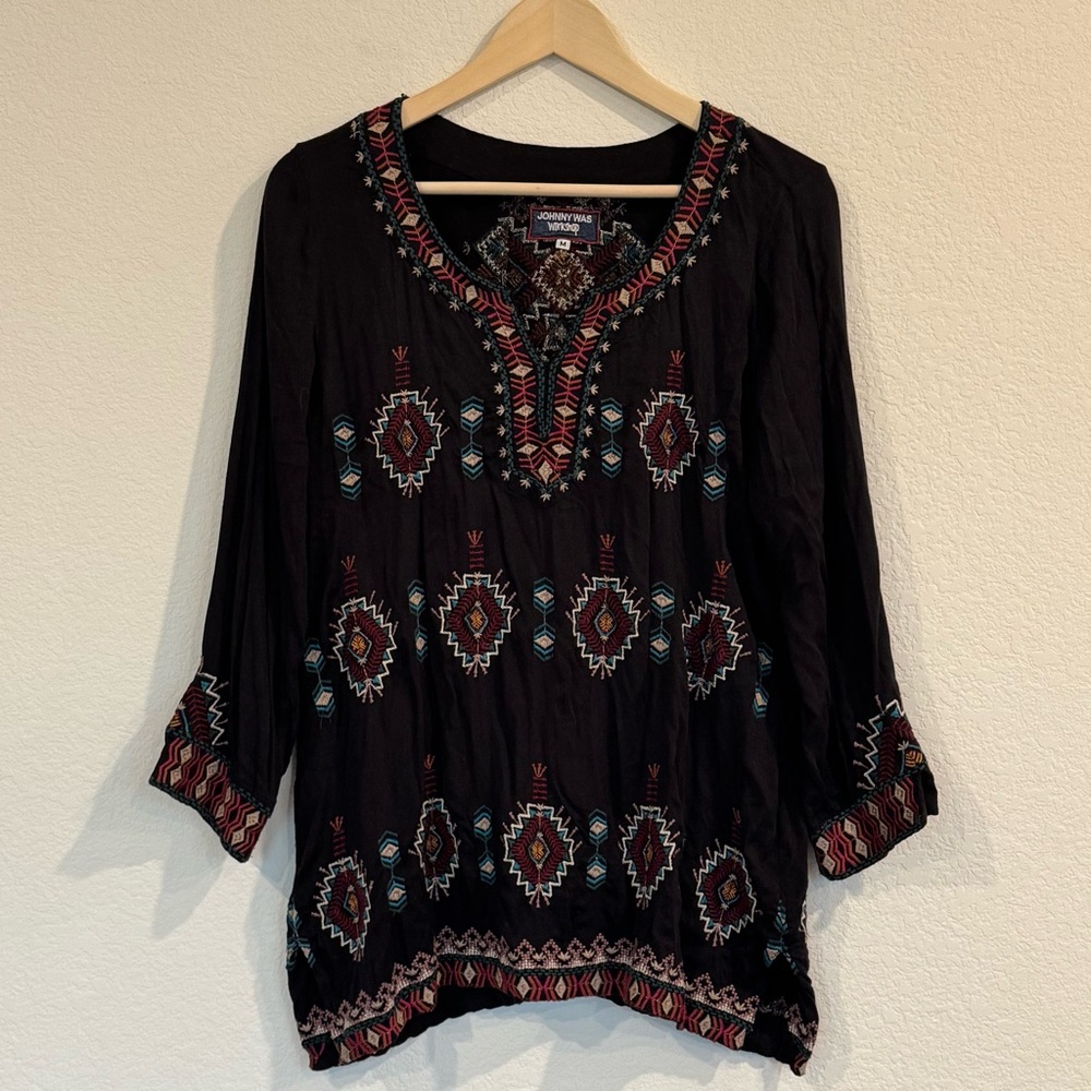 Johnny Was Women’s Workshop Embroidered Boho Tribal Blouse Size Medium - Picture 2 of 7